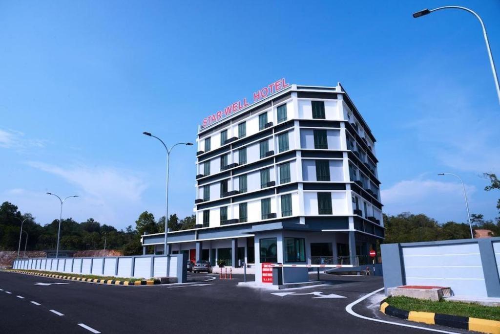 Star-Well Hotel Kuala Lipis Buitenkant foto