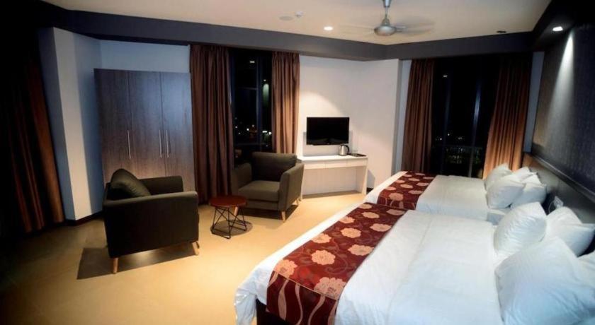 Star-Well Hotel Kuala Lipis Buitenkant foto