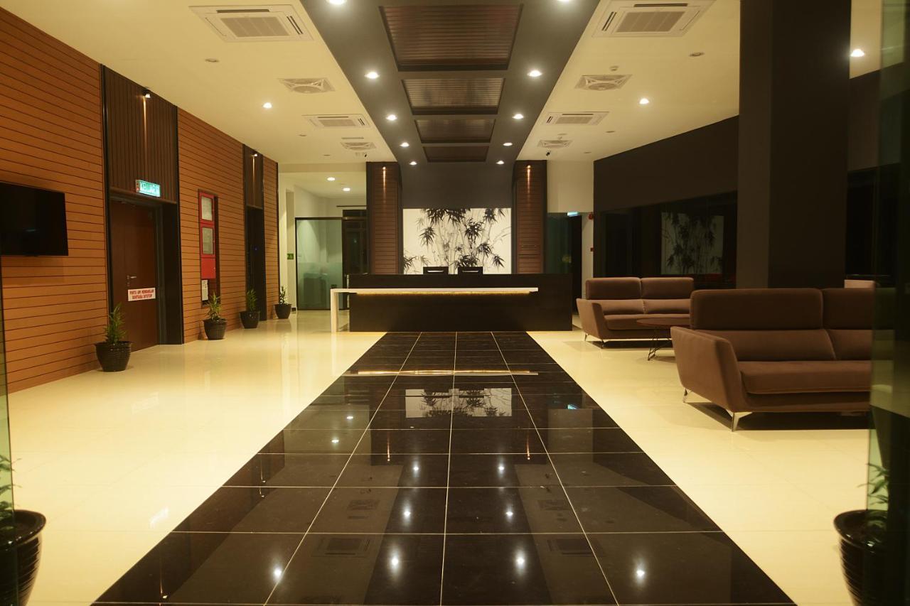 Star-Well Hotel Kuala Lipis Buitenkant foto